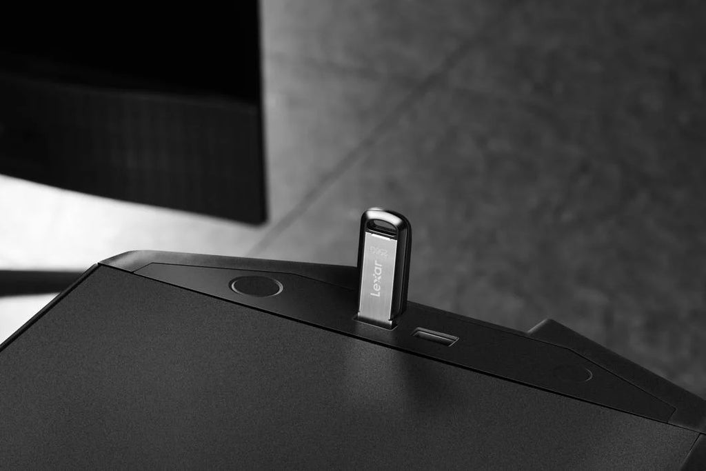 Lexar JumpDrive M400 Flash Drive (USB 3.0)
